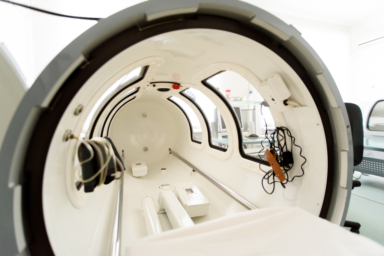 Hyperbaric Chamber for oxygen therapy