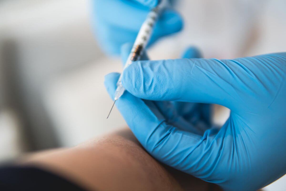 Step-by-step overview of the fine needle aspiration biopsy procedure